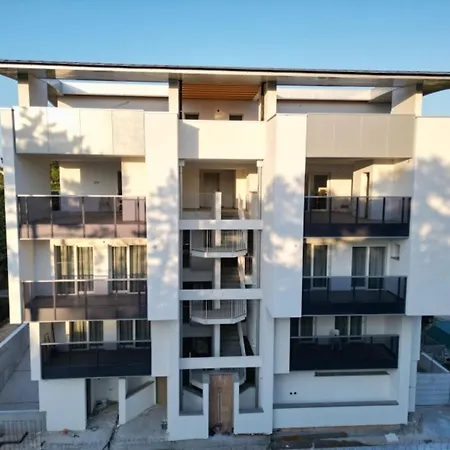 Apartment Flat In With Pool Bibione
