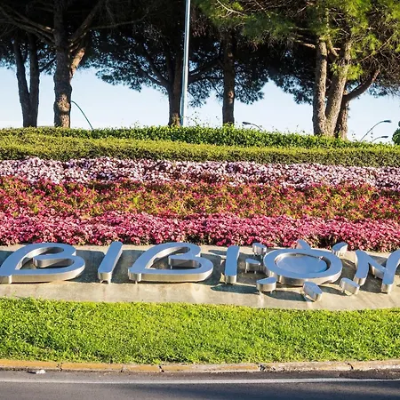 Flat In With Pool * Bibione