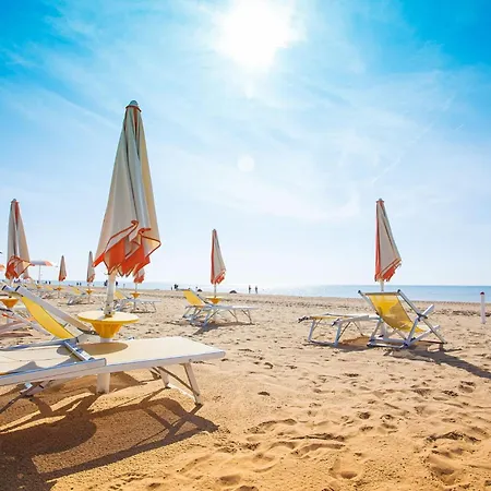 Flat In With Pool * Bibione
